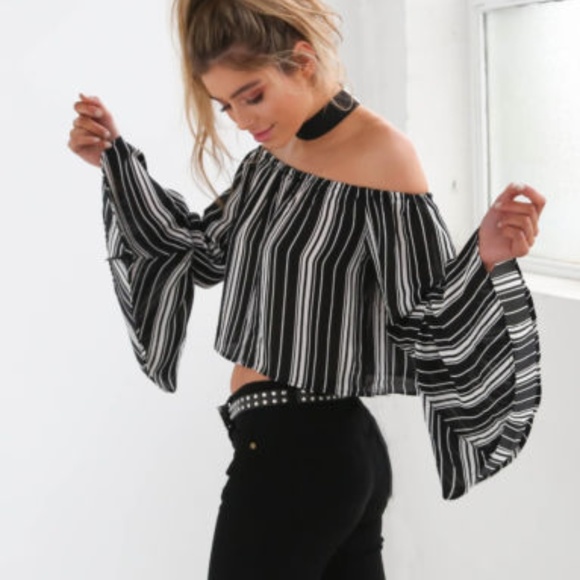 Tops - HP! Bell Sleeve Off Shoulder Top NEW